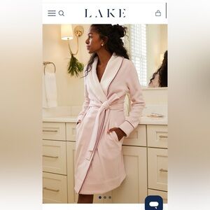 LAKE pajamas cozy robe in berry